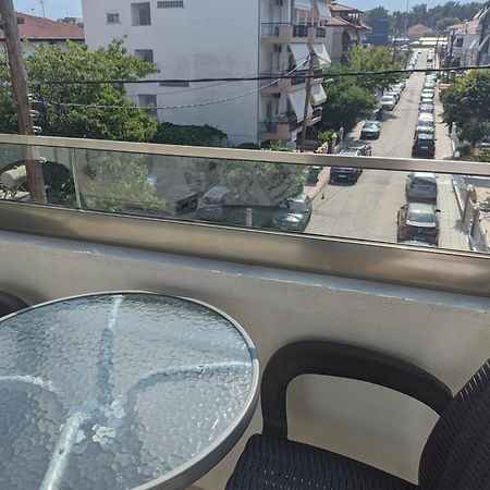 Hotel12 Лептокария Экстерьер фото